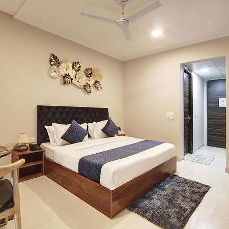 Limewood Stay - Executive Huda City Center Gurgaon Exterior foto