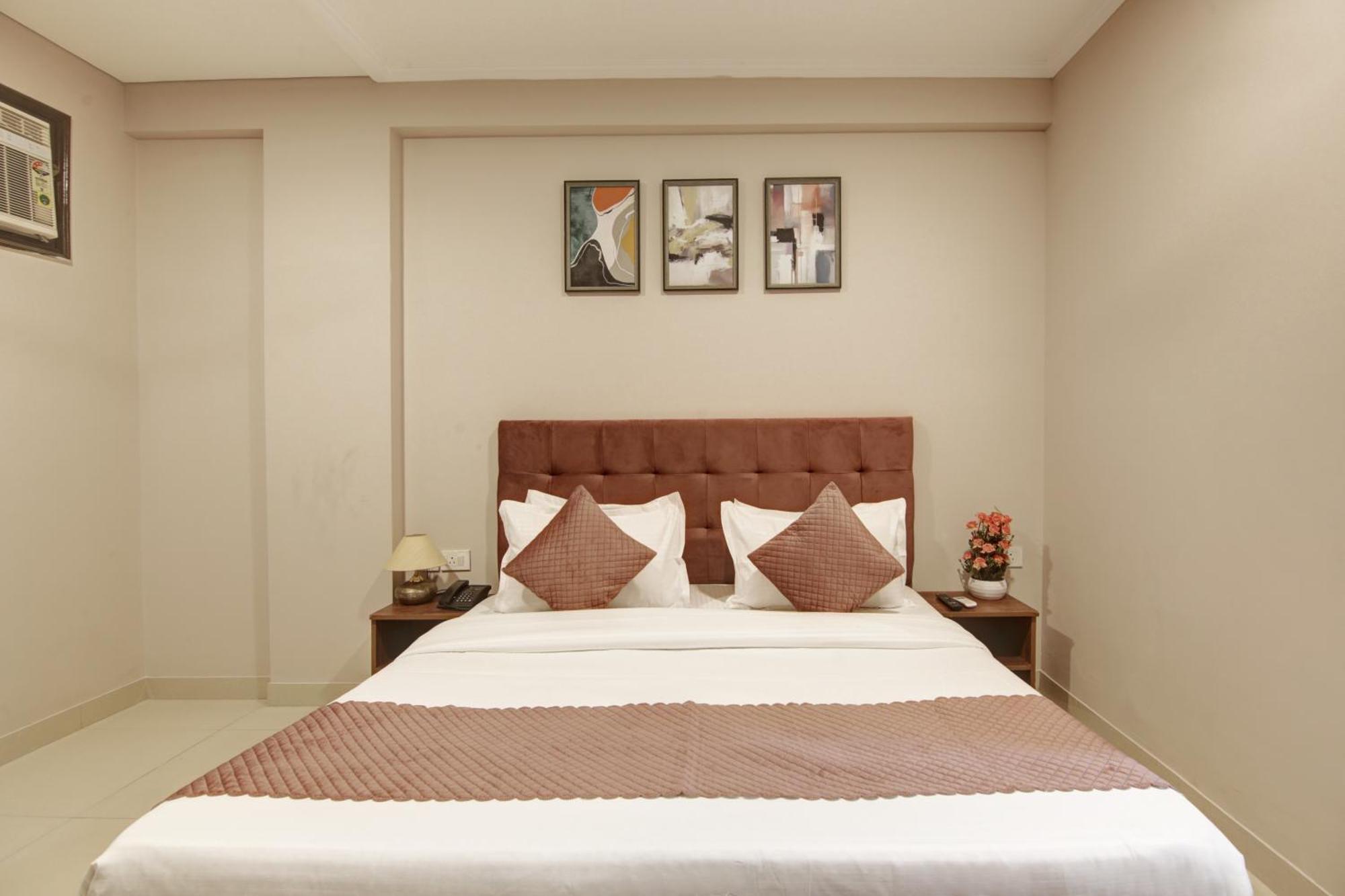 Limewood Stay - Executive Huda City Center Gurgaon Exterior foto