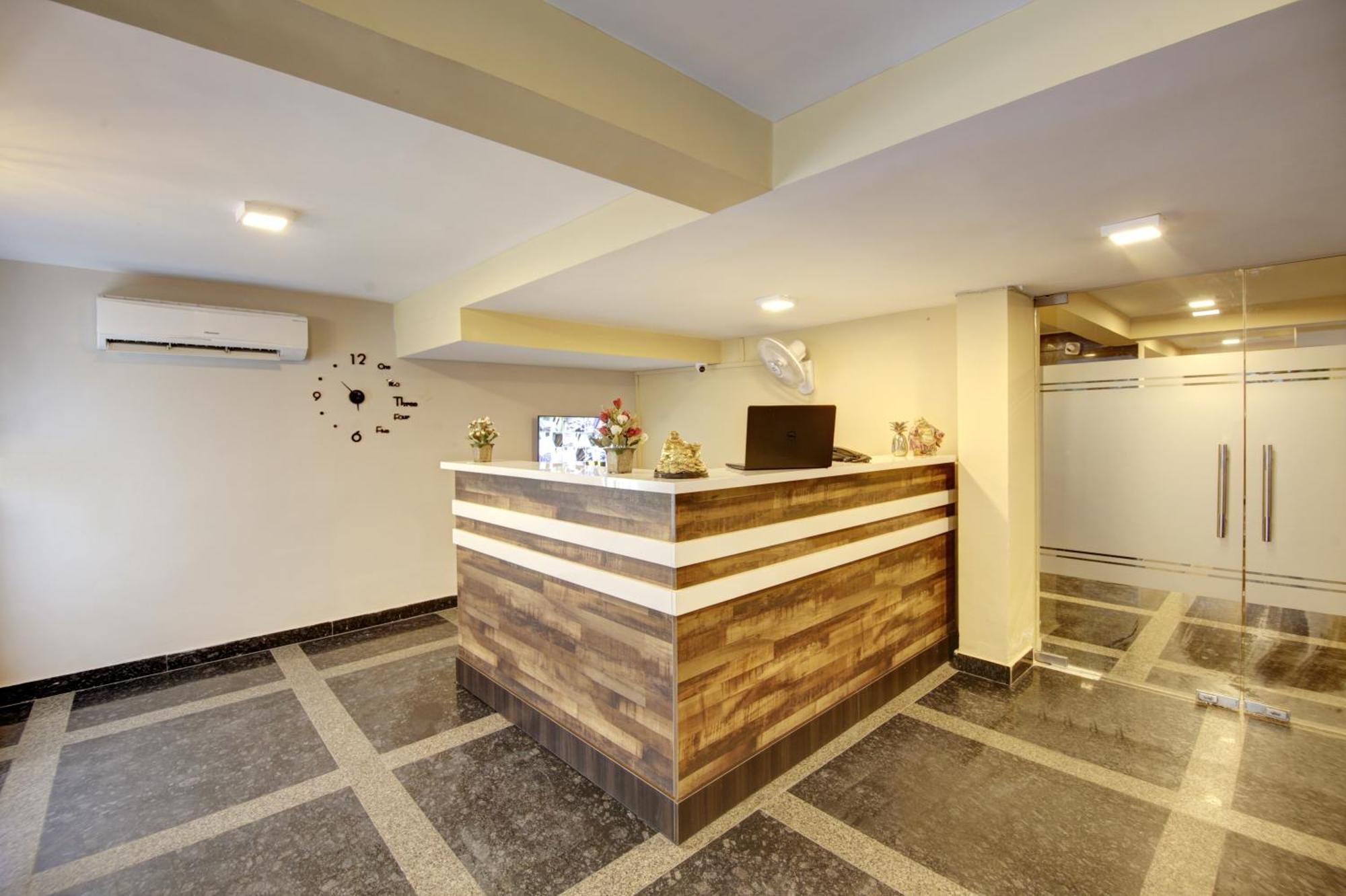 Limewood Stay - Executive Huda City Center Gurgaon Exterior foto