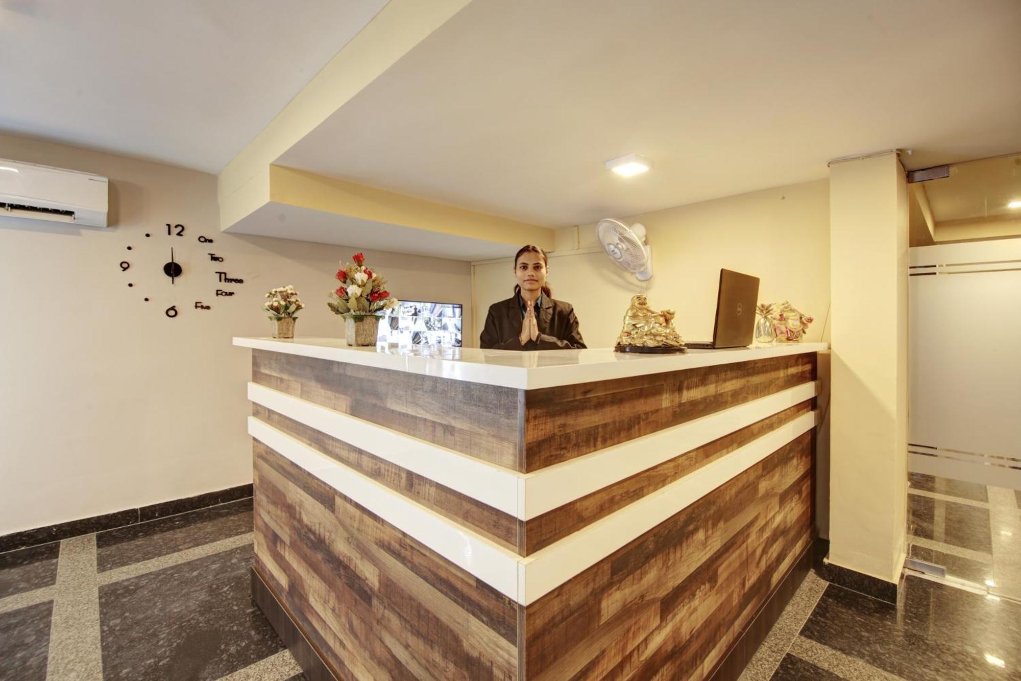 Limewood Stay - Executive Huda City Center Gurgaon Exterior foto