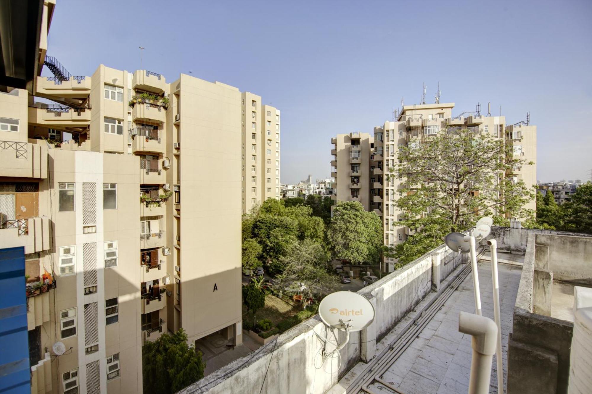 Limewood Stay - Executive Huda City Center Gurgaon Exterior foto